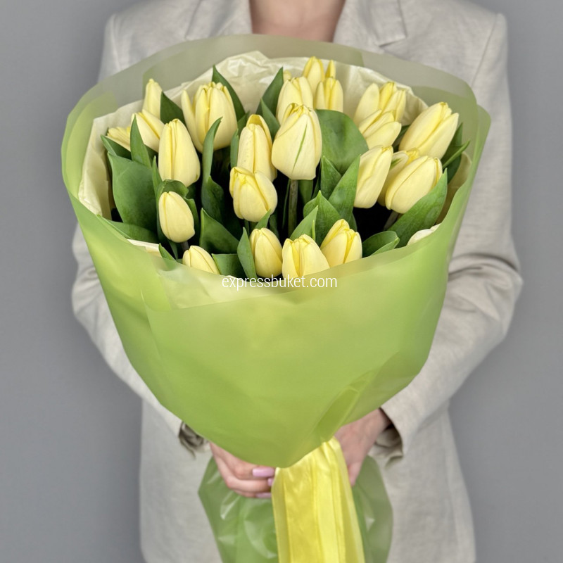 Желтый букет из тюльпанов, 21шт